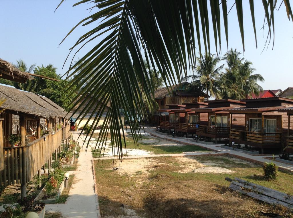 Smile Resort Kaoh Touch Luaran gambar
