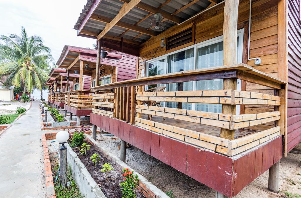 Smile Resort Kaoh Touch Luaran gambar