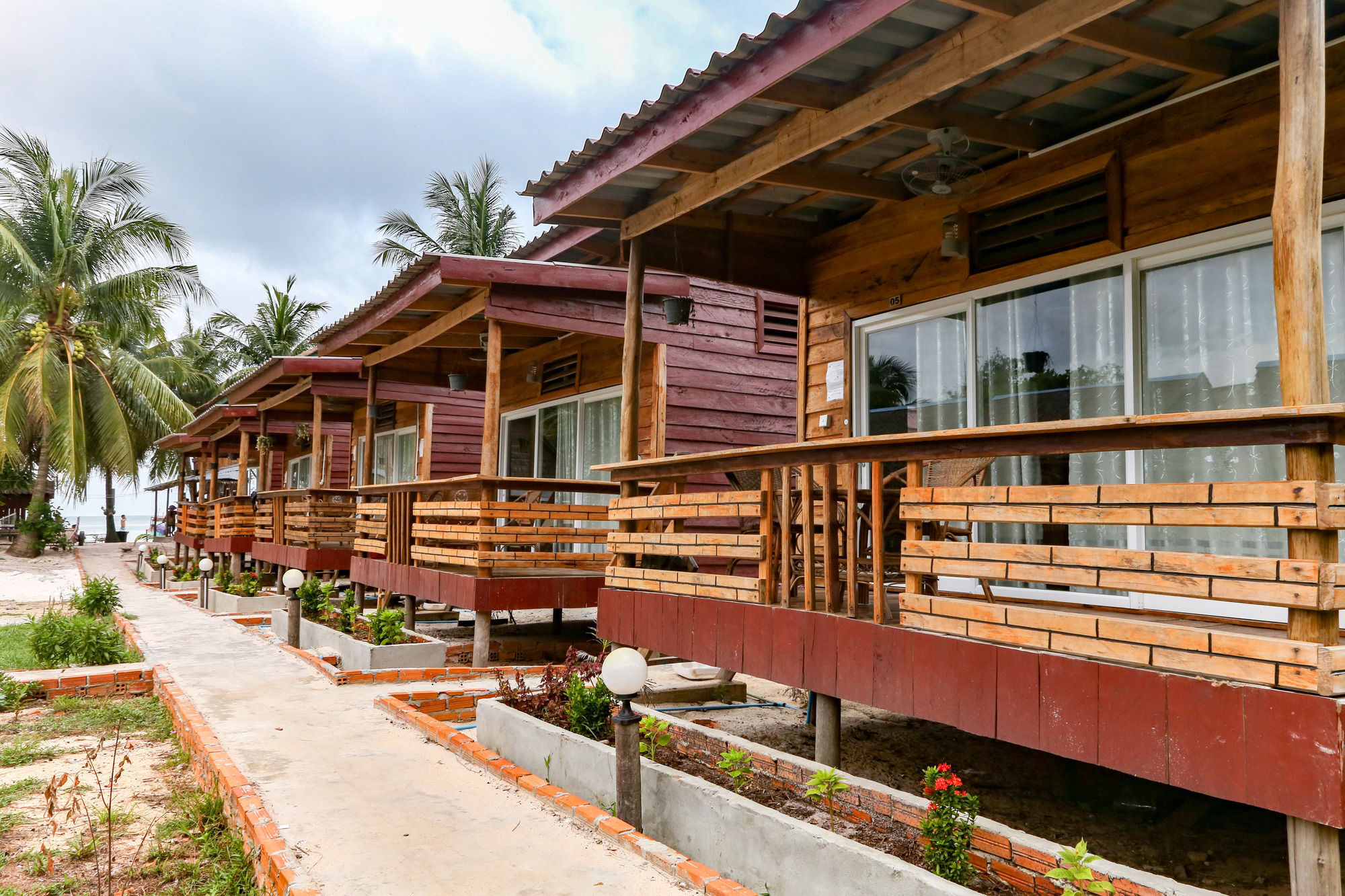 Smile Resort Kaoh Touch Luaran gambar